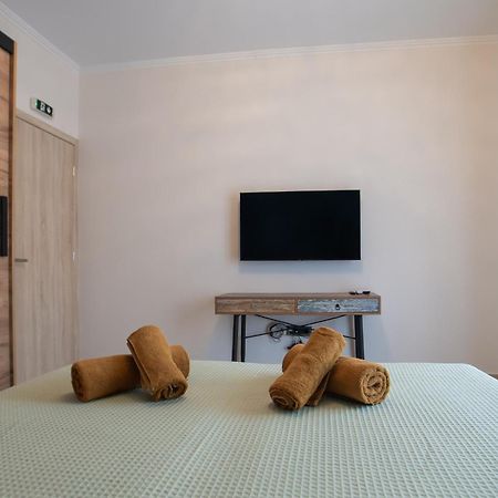 Elegance Suites Plataria Esterno foto