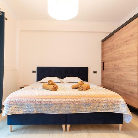 Elegance Suites Plataria Esterno foto
