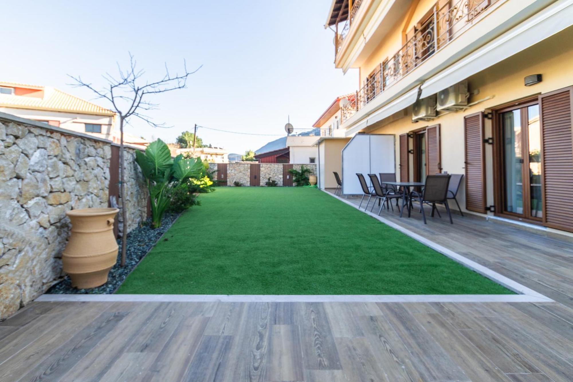Elegance Suites Plataria Esterno foto