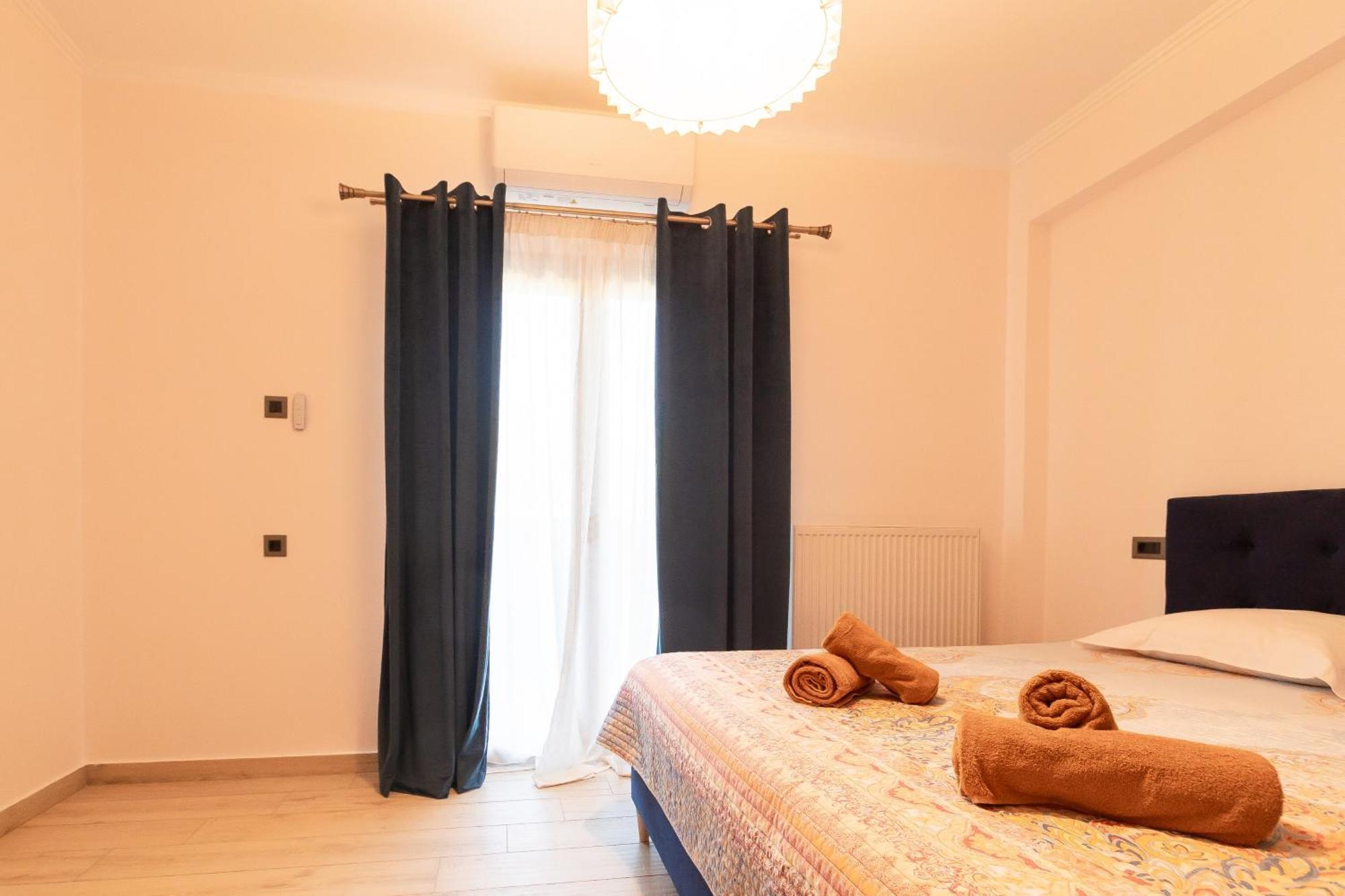 Elegance Suites Plataria Esterno foto