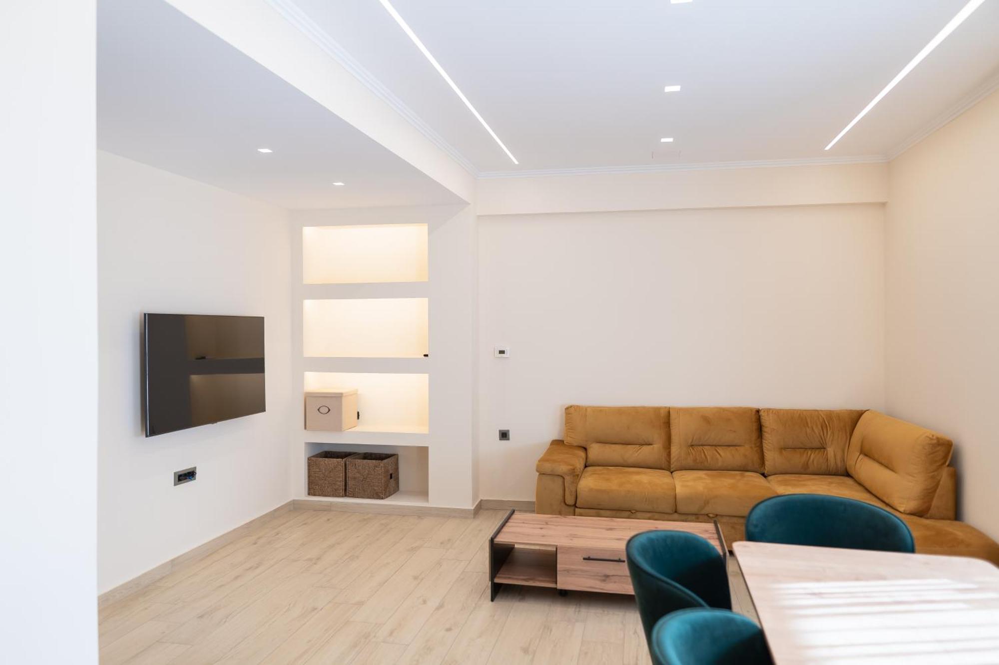 Elegance Suites Plataria Esterno foto