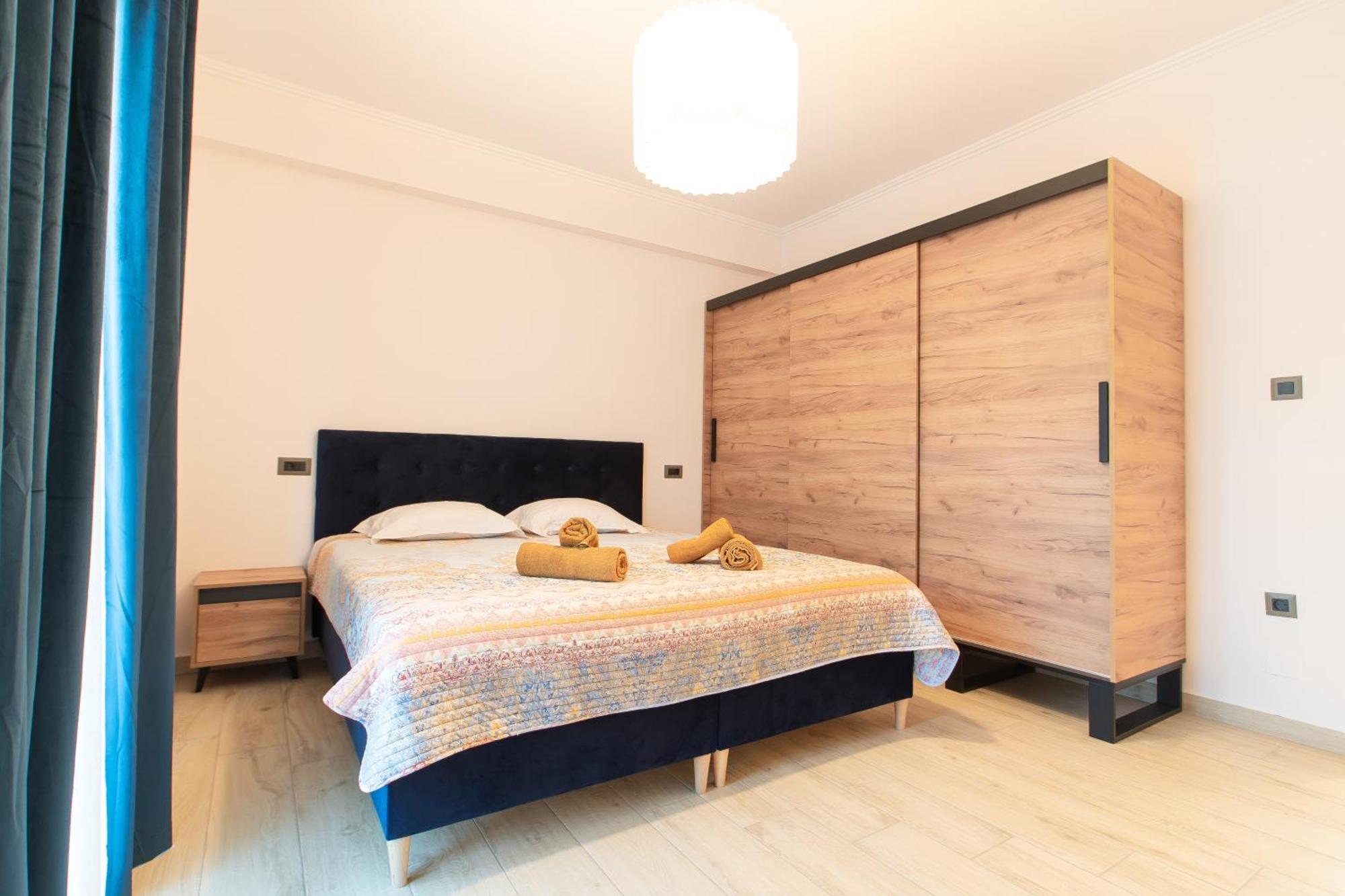 Elegance Suites Plataria Esterno foto