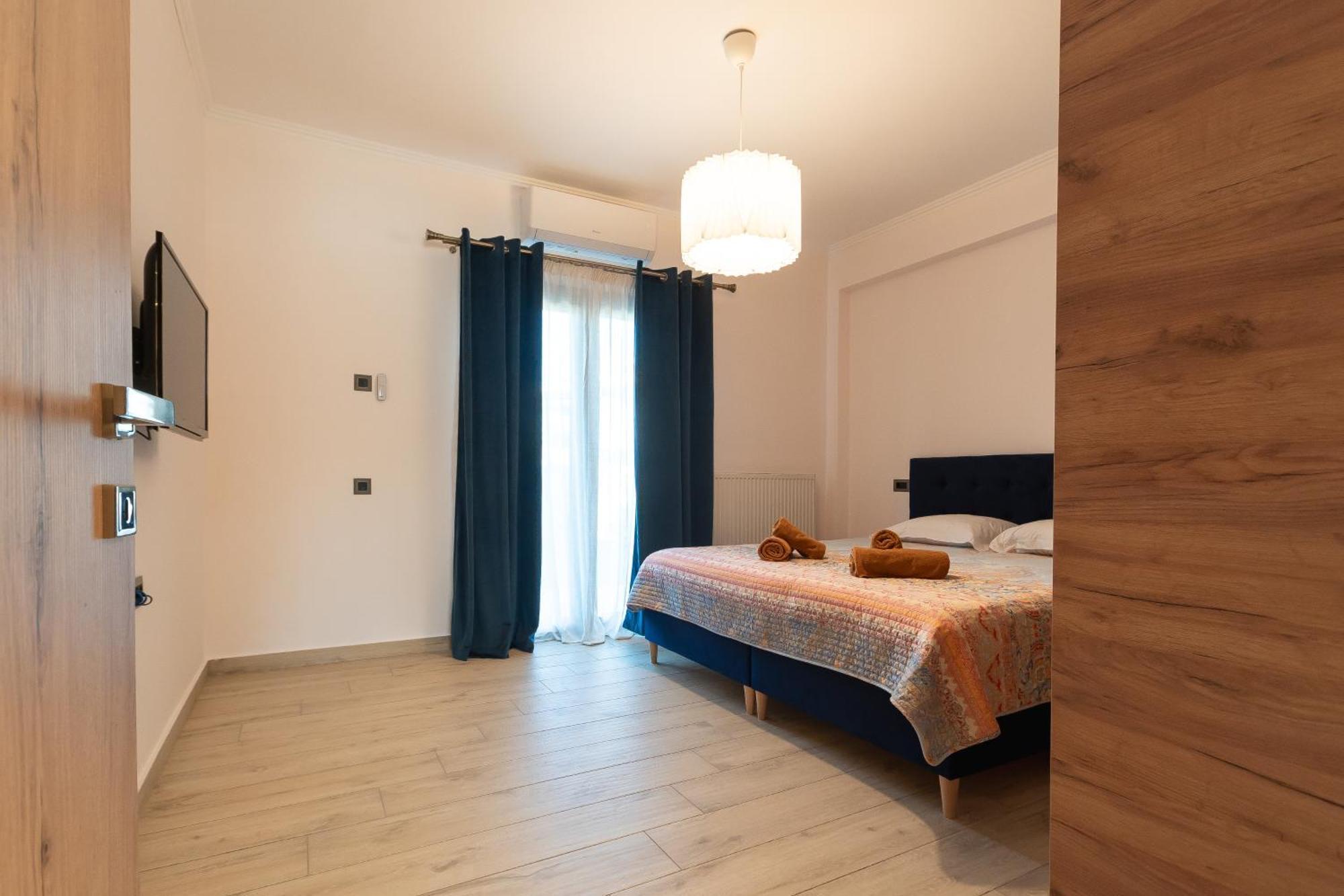 Elegance Suites Plataria Esterno foto