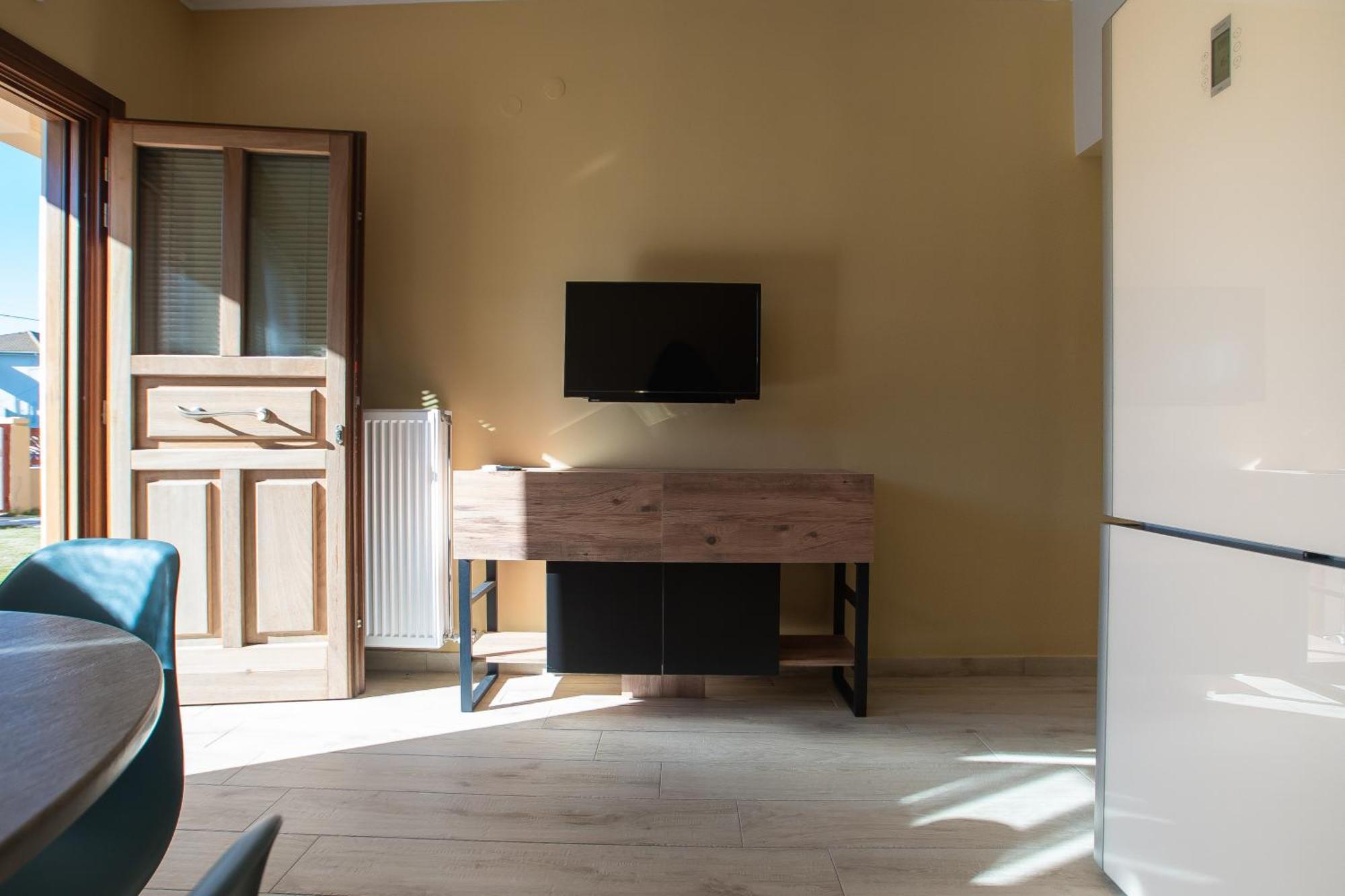 Elegance Suites Plataria Esterno foto
