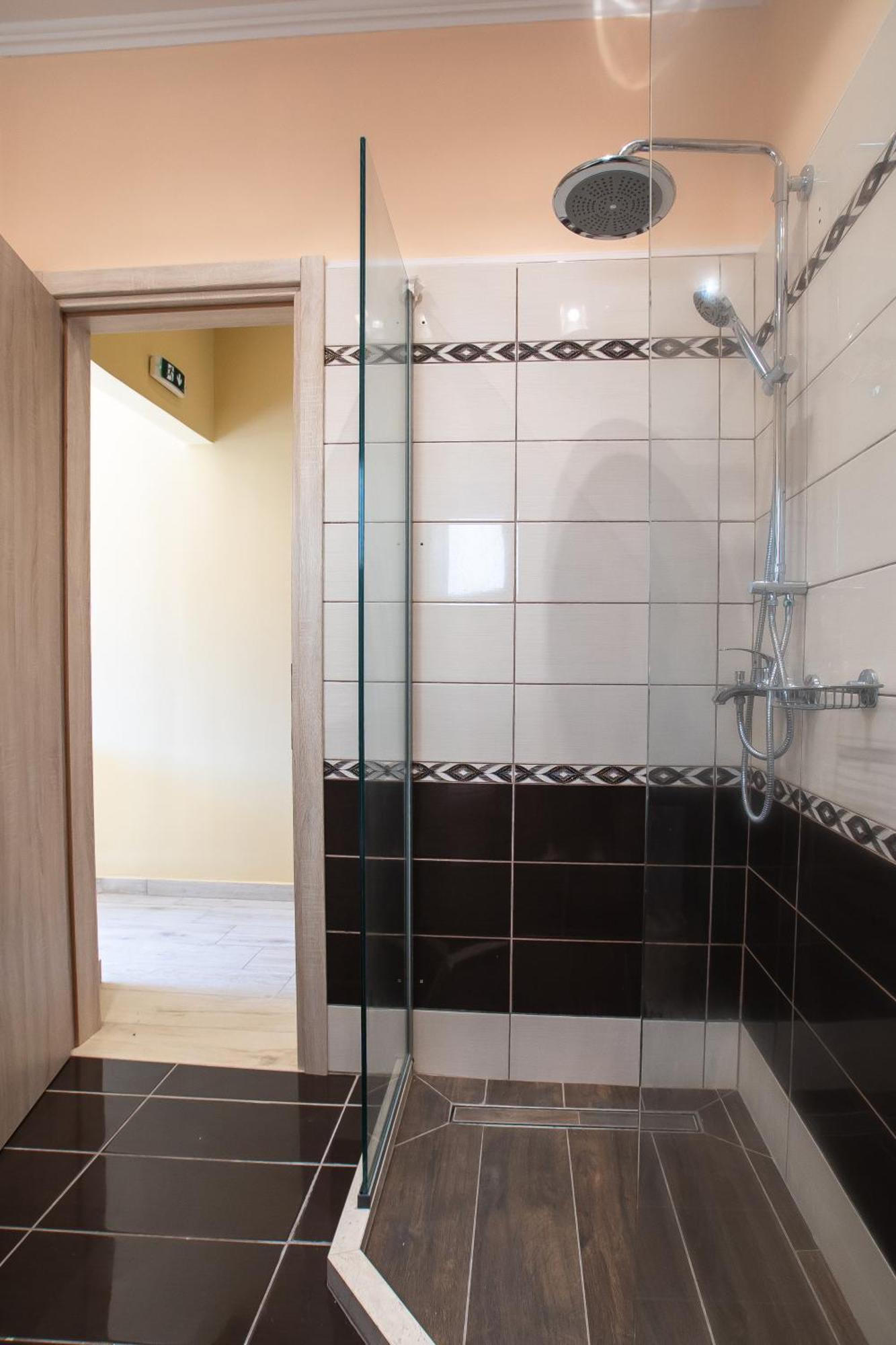 Elegance Suites Plataria Esterno foto